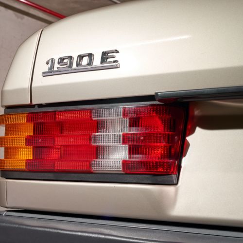 Mercedes-Benz 190E 1987