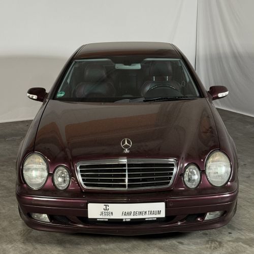 Mercedes-Benz CLK320 1999