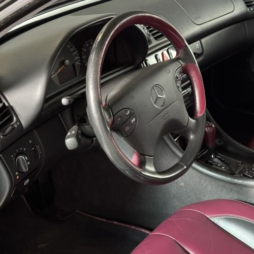 Mercedes-Benz CLK320 1999