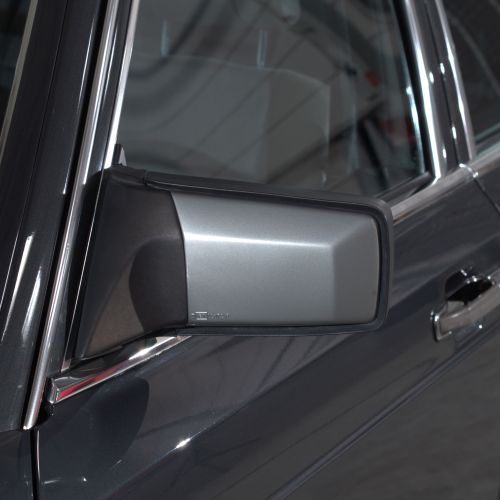 Mercedes-Benz 560SEL 1988