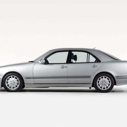 Mercedes-Benz E240 1999