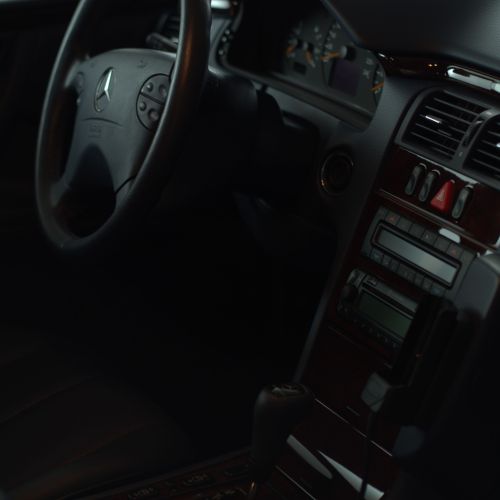 Mercedes-Benz E240 1999