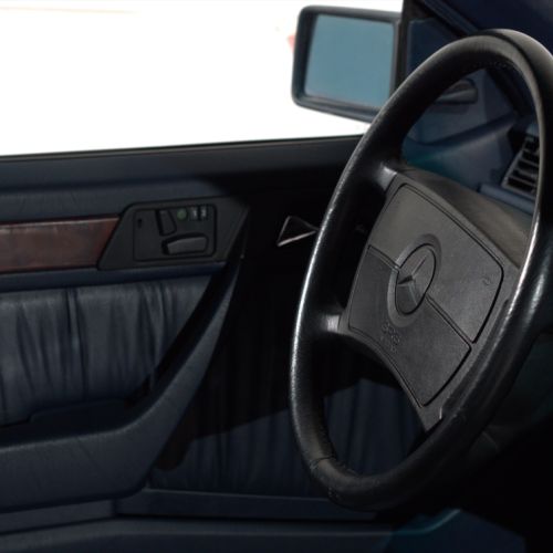 Mercedes-Benz 300CE 1991
