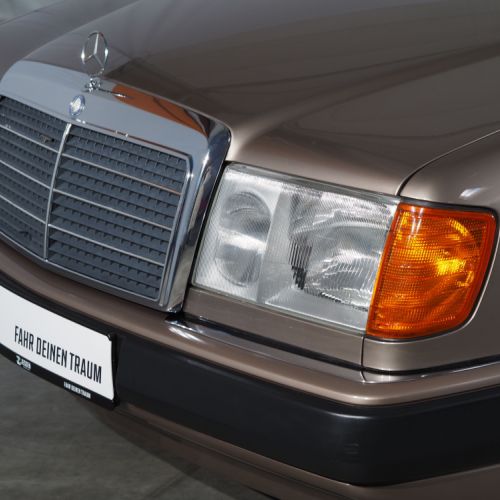 Mercedes-Benz 300E 4MATIC 1993