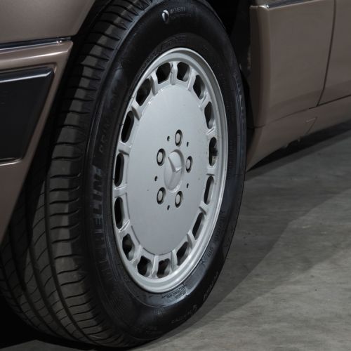 Mercedes-Benz 300E 4MATIC 1993