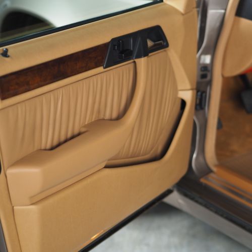 Mercedes-Benz 300E 4MATIC 1993